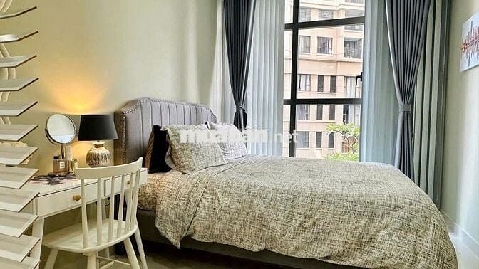 STUDIO SAIGON ROYAL QUẬN 4 – SÁT VÁCH QUẬN 1 GIÁ CHỈ 13.5 TRIỆU