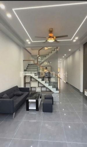 Bán Nhà Uyên Hưng, TP Tân Uyên, BD (Gia 1ty790TR)