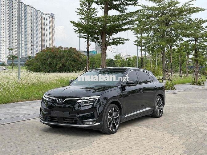 VF8 Plus 2022 mua đứt Pin đẹp xuất sắc