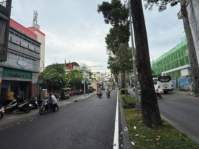 SIÊU PHẨM QUẬN 10, NGUYỄN CHÍ THANH P.3, CHỈ 28 TỶ