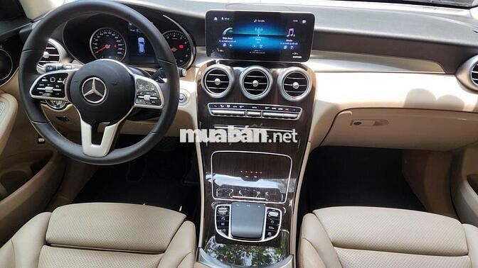 Mercedes-Benz GLC200 2021 Đen 31000 miles