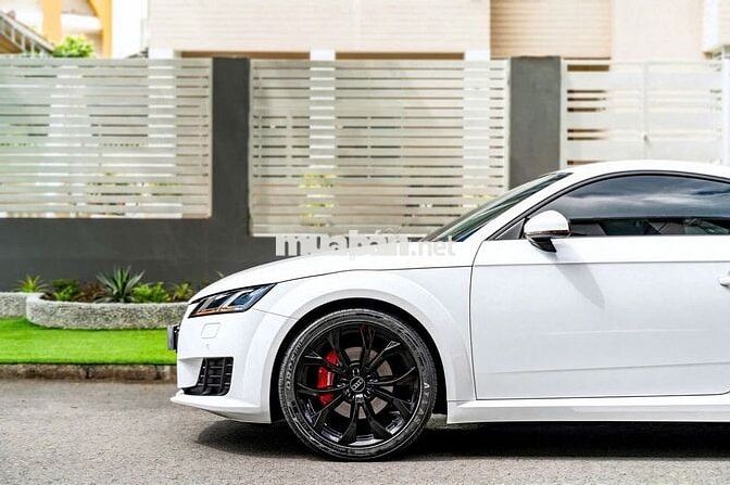 Audi TT 2015 Trắng 2 cửa 31000 miles siu cọp