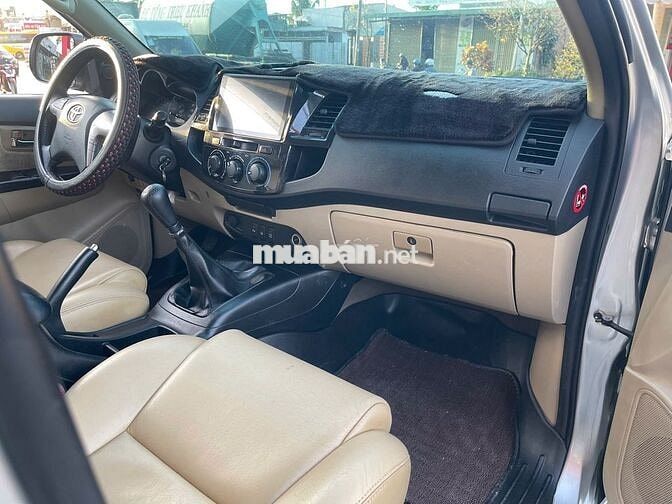 Toyota Fortuner 2015 máy dầu, số sàn, chất xe đẹp
