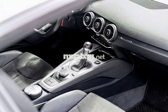 Audi TT 2015 Trắng 2 cửa 31000 miles siu cọp
