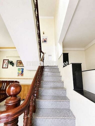 TAM BÌNH( BÌNH CHIỂU CŨ). 3PN. THÔNG 100M TỈNH LỘ 43. GIÁ 5.2 TỶ.