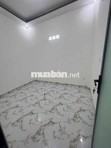Chính chủ bán nhà đẹp xây kiên cố..Cách xe hơi 20m, ko quy hoạch