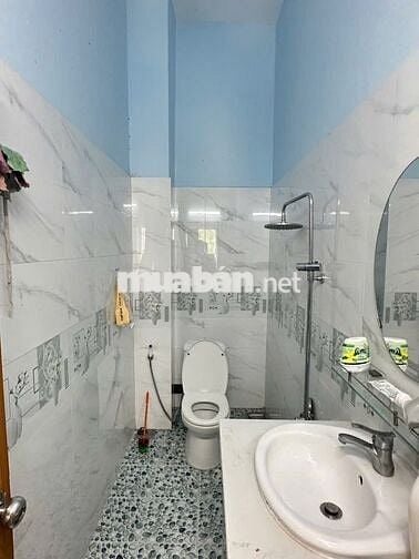 CHO THUÊ NHÀ TRỆT LẦU CÓ MÁY LẠNH KDC HỒNG LOAN