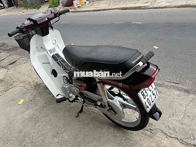 Honda Dream II 2000 Trắng, Nâu