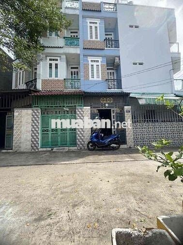 Bán Nhà Chiến Lược 28m2 4 Tầng HXH Giá 2Tỷ490tr