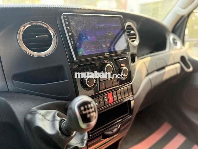 Xe khách Iveco 16 chỗ 2022 Trắng 50.000km