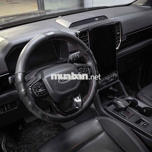 Ford Ranger Stormtrak 2024 Diesel Tự động 10 cấp