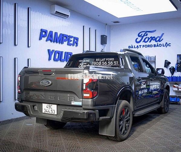 Ford Ranger Stormtrak 2024 Diesel Tự động 10 cấp