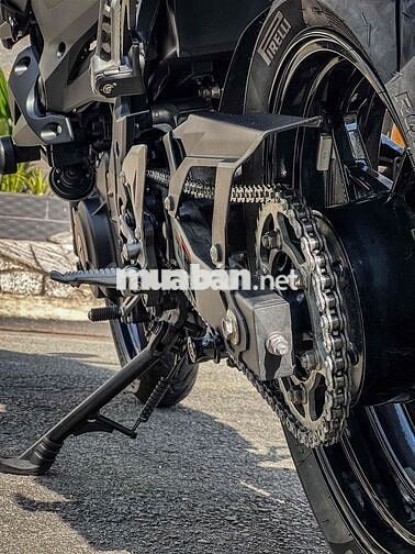 Kawasaki Z400 2022 Đỏ, Đen 3.700km, có giao lưu xe
