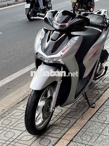 Honda SH 125i ABS 2024 Bạc