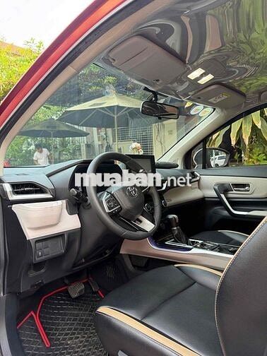 Toyota Veloz Cross 2022 7 chỗ Đỏ