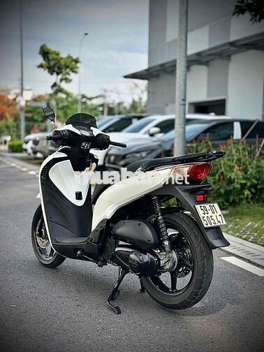 Honda SH 125i Trắng 26.000 km