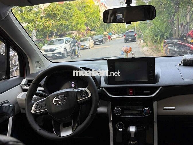 Toyota Veloz Cross 2022 7 chỗ Đỏ