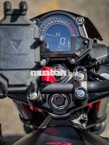 Kawasaki Z400 2022 Đỏ, Đen 3.700km, có giao lưu xe