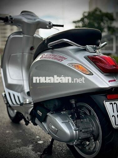 Piaggio Vespa Sprint 125 Iget 2017 Bạc 26000 km