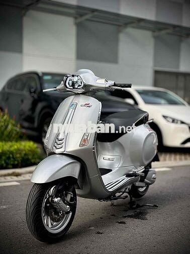 Piaggio Vespa Sprint 125 Iget 2017 Bạc 26000 km