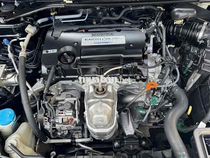 Honda Accord 2018 Tự động Xăng 80.000 km Đen