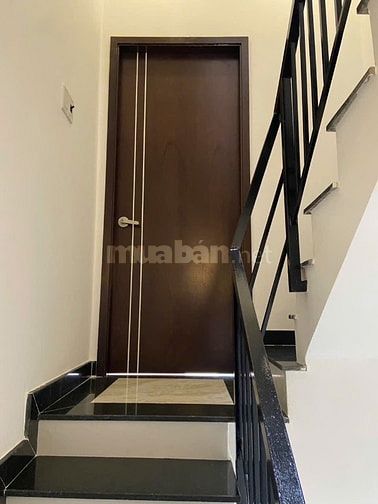BÁN NHÀ ĐƯỜNG HOA SỮA QUẬN PHÚ NHUẬN NGAY PHAN XÍCH LONG 