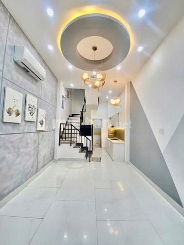BÁN NHÀ ĐƯỜNG HOA SỮA QUẬN PHÚ NHUẬN NGAY PHAN XÍCH LONG 