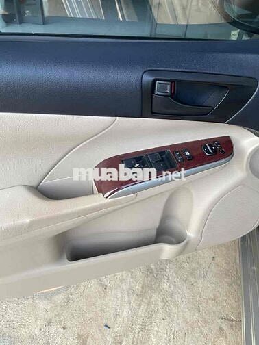 Toyota Camry 2014 Số tự động Vàng cát