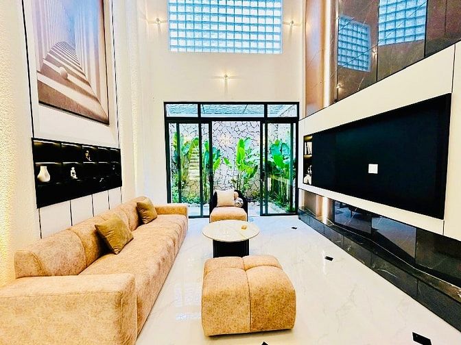 Nhà mới 100% tặng full nội thất - Giá tốt Bình Tân
