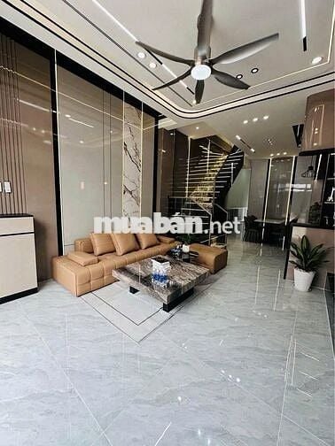 Nhà trung tâm Thủ Dầu Một - 1 trệt 1 lầu - Sổ Hồng riêng - Chỉ 2,8 tỷ