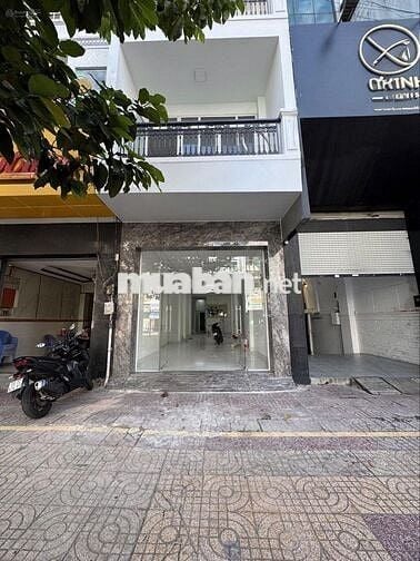 ✅CHO THUÊ NGUYÊN CĂN MẶT TIỀN ĐƯỜNG TRẦN PHÚ, PHƯỜNG 8, QUẬN 5