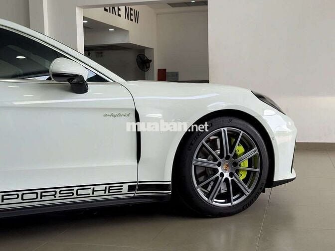 Porsche Panamera 4 Executive E-Hybrid siêu lướt