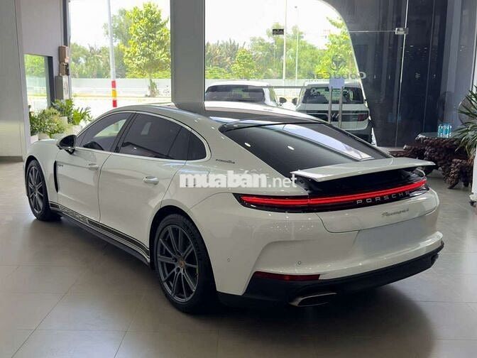 Porsche Panamera 4 Executive E-Hybrid siêu lướt