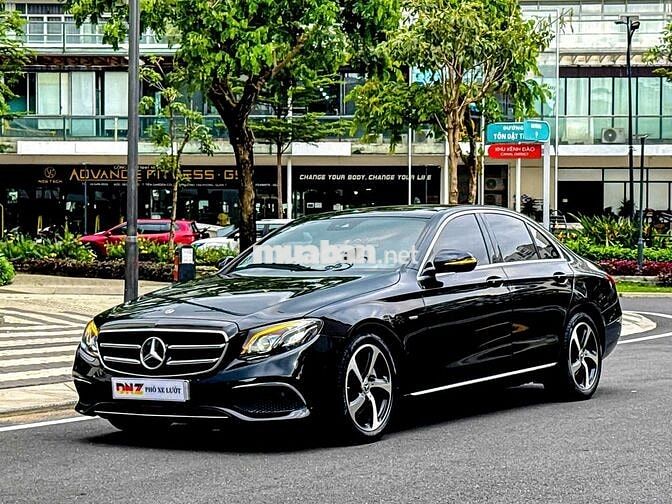 Mercedes-Benz E200 Sport 2020 Full option Đen