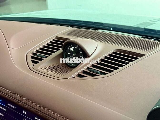 Porsche Panamera 4 Executive E-Hybrid siêu lướt