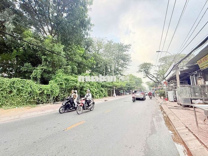 BÁN NHÀ 584 BÌNH LONG 4X48 NGAY GÒ DẦU SÁT AEON MALL TÂN PHÚ 63TR/M2