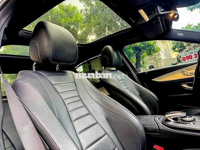 Mercedes-Benz E200 Sport 2020 Full option Đen