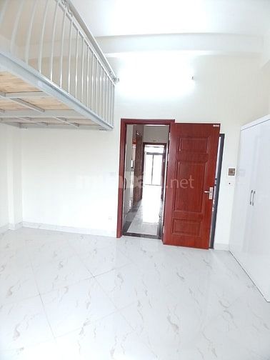 Tôi chủ nhà cho thuê căn hộ khép kín, có thang máy.tại Văn Quán,HĐ