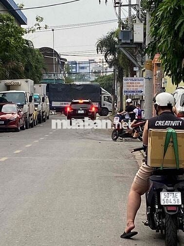 Nhà mặt tiền 5x20, p. Thới An Q12 đường 12m, có thang máy