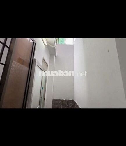 2PN siêu rộng - đối diện cv Lê Thị Riêng - có giếng trời - tầng trệt