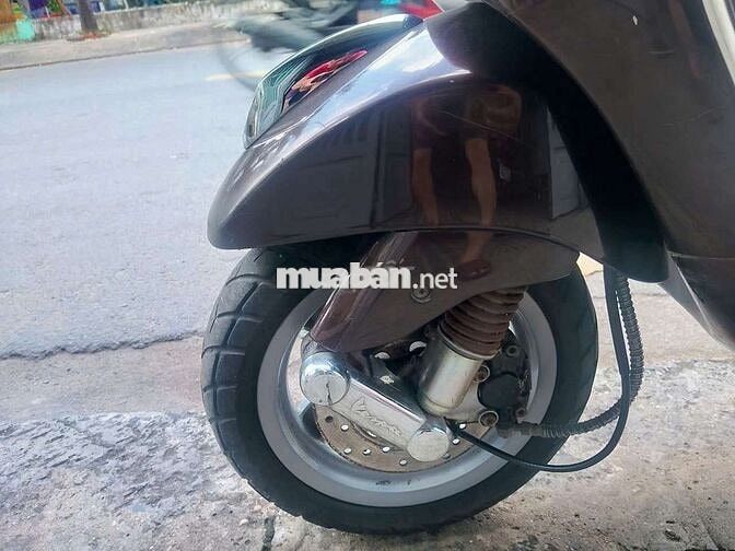 Piaggio Vespa LX 125ie Phun xăng điện tử Nâu