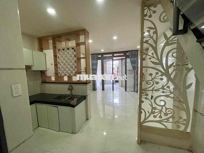 Bán nhà Đường số 51, 45m2, 2 Tầng, 2PN, hẻm ÔTÔ nhựa 6m,kế Emart2, TL