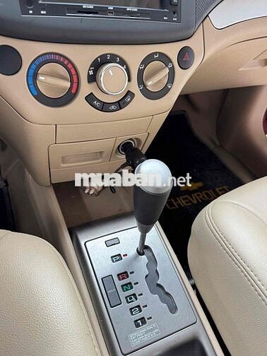 Chevrolet Aveo LTZ 2018 20.000 km Đỏ