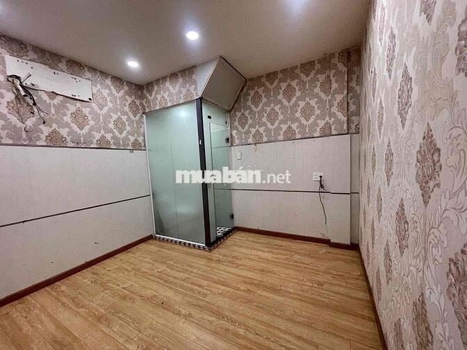 Bán nhà Đường số 51, 45m2, 2 Tầng, 2PN, hẻm ÔTÔ nhựa 6m,kế Emart2, TL