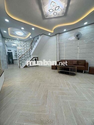 NHÀ ĐẸP 2 TẦNG — GẦN AEON SIÊU THỊ TÂN PHÚ 5.8M x 13.5M Giá Tốt