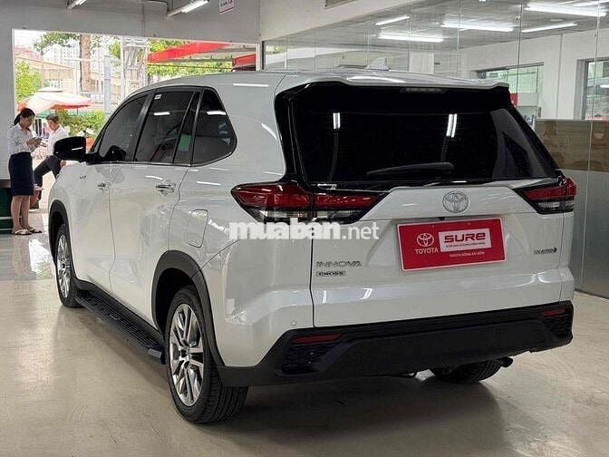 Toyota Innova Cross Hybrid Trắng Ngọc Trai 🌾9xx(TL