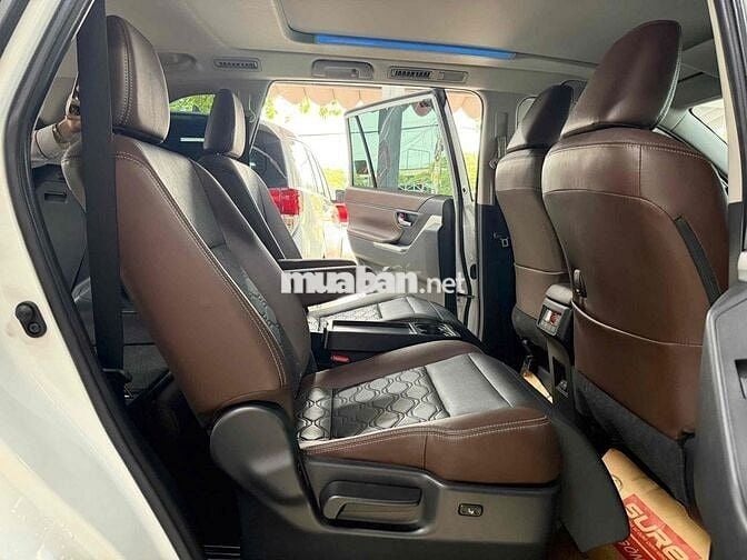 Toyota Innova Cross Hybrid Trắng Ngọc Trai 🌾9xx(TL