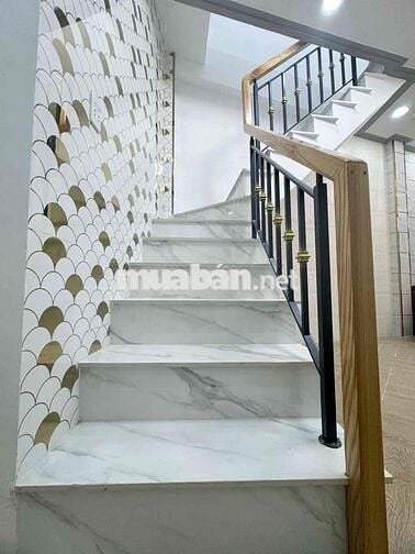 NHÀ ĐẸP 2 TẦNG — GẦN AEON SIÊU THỊ TÂN PHÚ 5.8M x 13.5M Giá Tốt