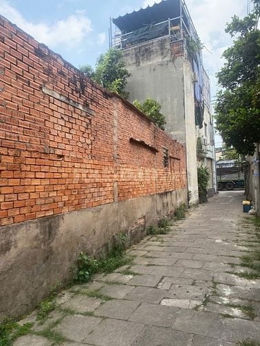BÁN ĐẤT MẶT TIỀN PHAN VĂN HỚN (GẦN TRƯỜNG CHINH) - VỊ TRÍ ĐẸP