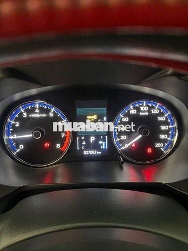 Mitsubishi Xpander 2023 Xám 27000 km